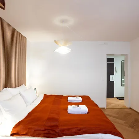 Apartment Boutique Im Trendigen Quartier Am Rhein
