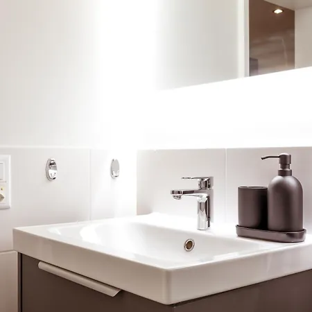 Apartment Boutique Im Trendigen Quartier Am Rhein