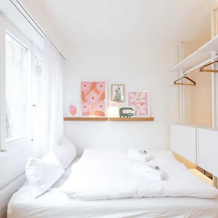 Boutique Im Trendigen Quartier Am Rhein